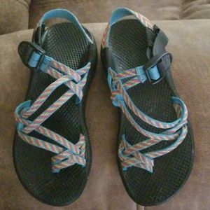 Chacos women's size 6